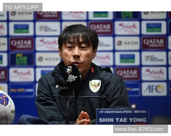 蔚山后卫揭露前主帅申台龙扇耳光事件引发热议球员不听指挥成焦点