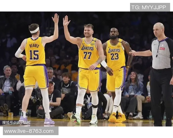 NBA战力榜更新马刺强势登顶火箭稳居第六湖人第九快船大幅跃升至第22位