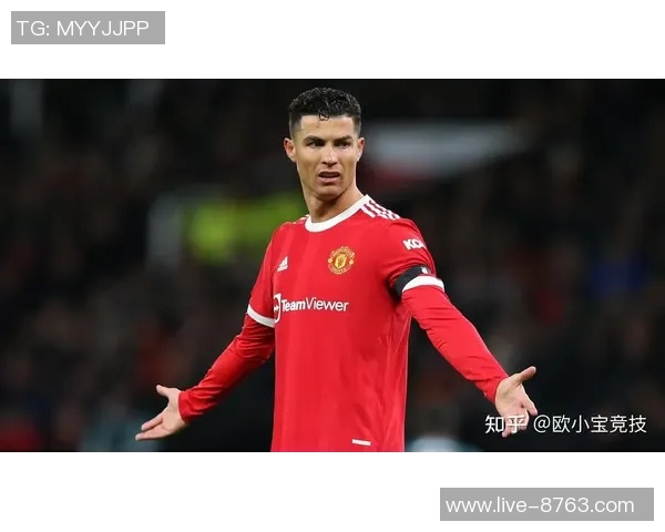 阿贾克斯对曼联中场乌加特表现出兴趣尚未正式报价